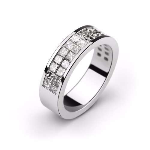 Princess Cut Diamonds Ring