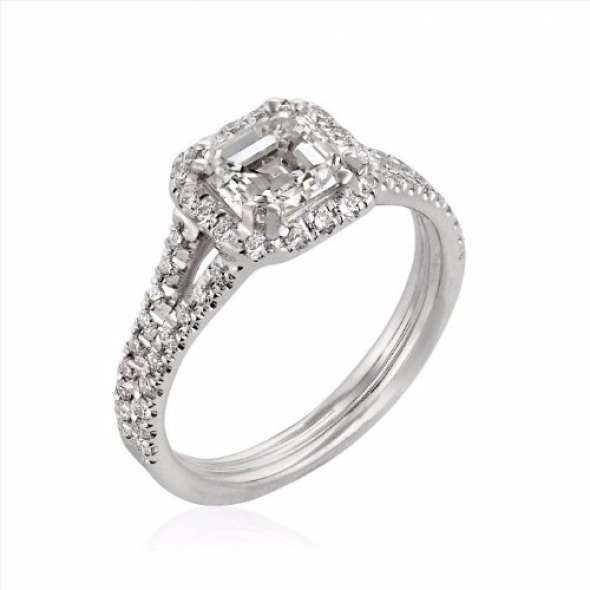 Asscher Cut Engagement Ring